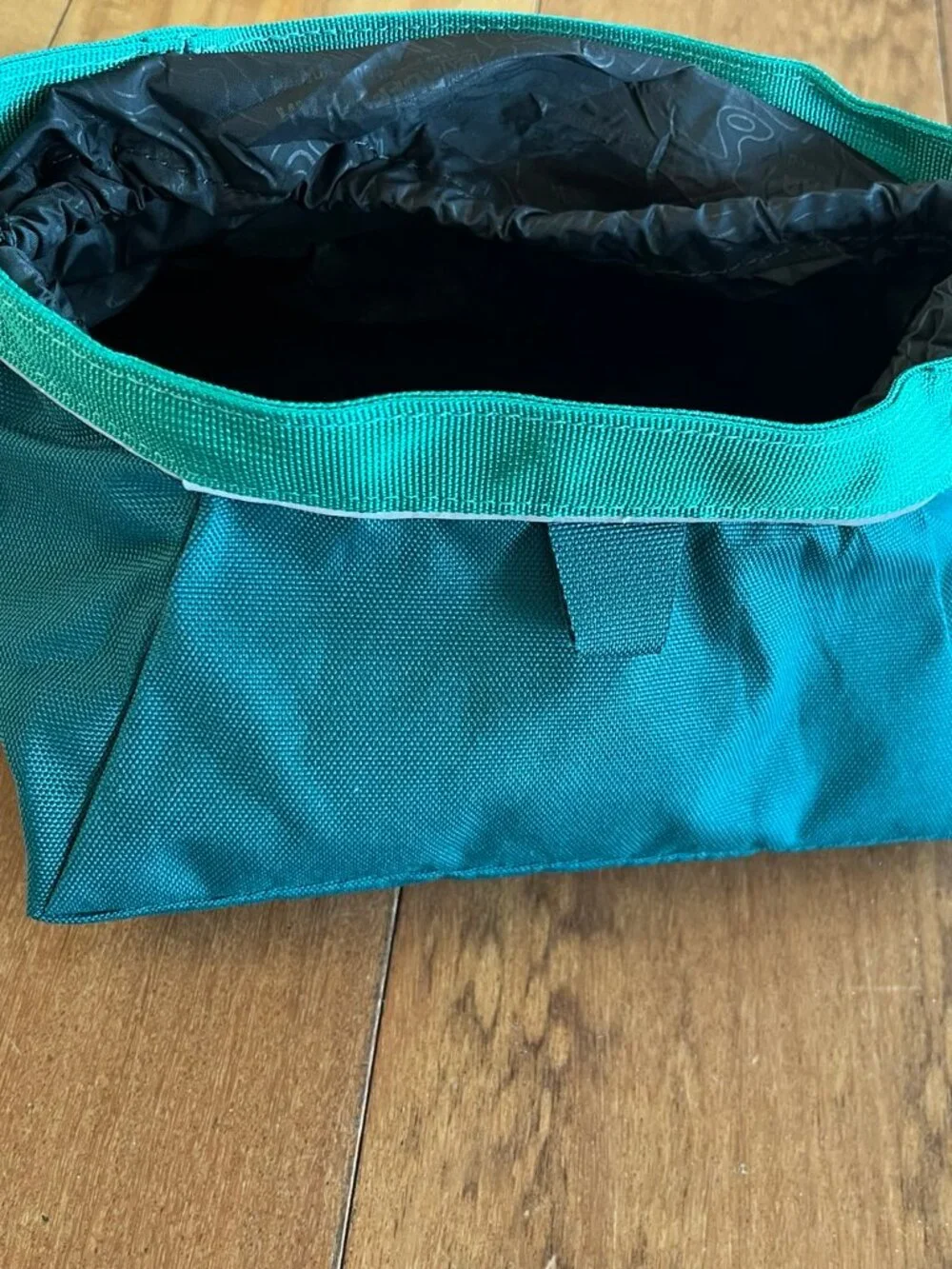 RUFFWEAR Quencher Cinch Top Dog Bowl Collapsible Waterproof TEAL 8” EUC (245)